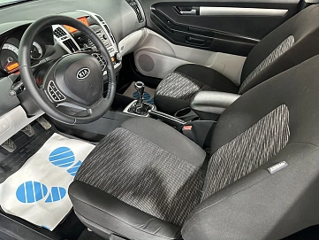 Kia Ceed, 2009г, передний привод, механика