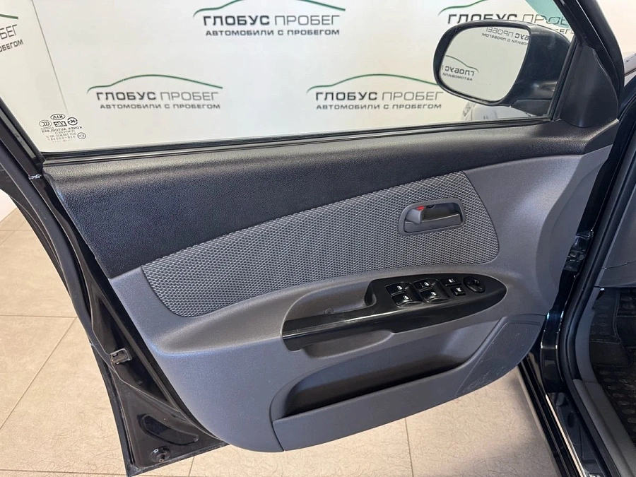 Kia Rio, 2010г., передний привод, механика