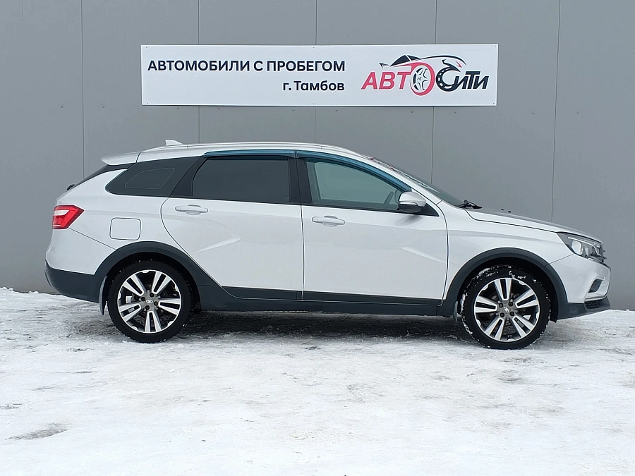 Lada (ВАЗ) , 2017г., передний привод, механика