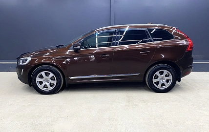 Volvo XC60, 2015г, передний привод, автомат
