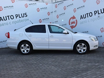 Skoda Octavia, 2012г, передний привод, автомат