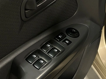 Kia Rio, 2009г, передний привод, механика