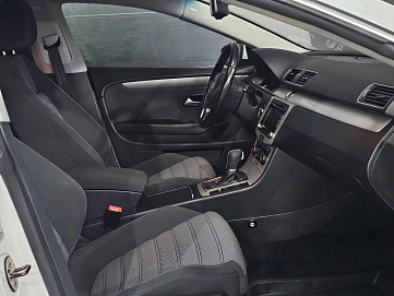 Volkswagen Passat CC, 2011г, передний привод, робот