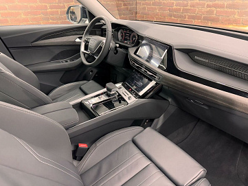 Audi Q6, 2024г, полный привод, робот