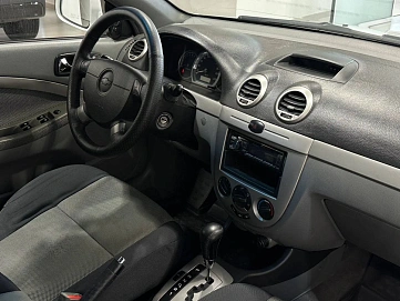 Chevrolet Lacetti, 2010г, передний привод, автомат