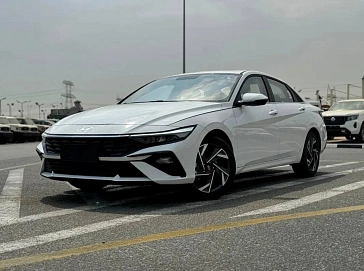 Hyundai Elantra, 2023г, передний привод, вариатор