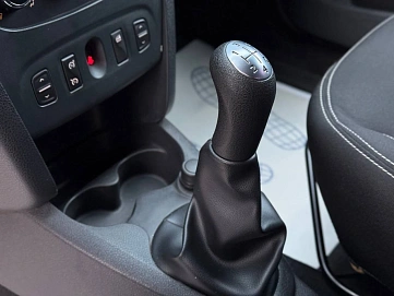 Renault Logan, 2015г, передний привод, механика