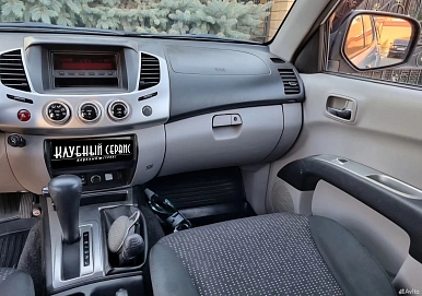 Mitsubishi L200, 2010г, полный привод, автомат