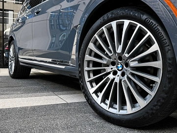 BMW X7, 2022г., полный привод, автомат