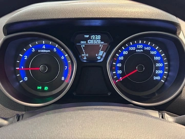 Hyundai Elantra, 2013г, передний привод, механика