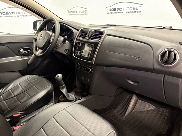 Renault Sandero, 2016г, передний привод, механика