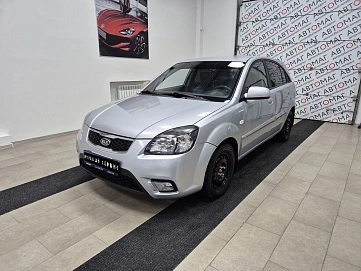 Kia Rio, 2010г, передний привод, механика
