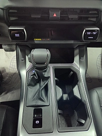 Toyota RAV4, 2026г, полный привод, вариатор