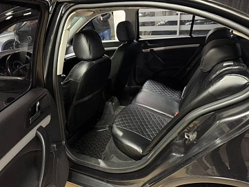 Skoda Octavia, 2009г, передний привод, механика