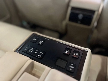 Toyota Camry, 2015г, передний привод, автомат