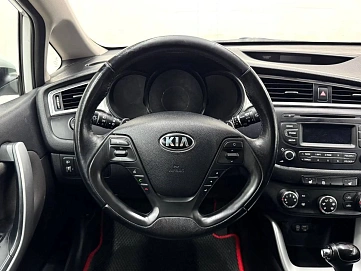 Kia Ceed, 2018г, передний привод, автомат