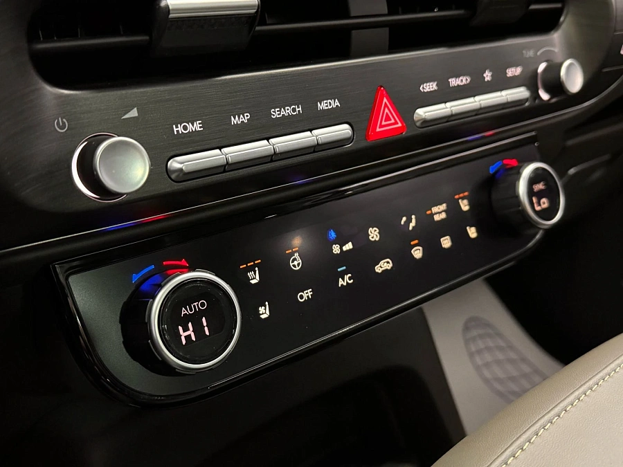 Hyundai Palisade, 2024г., передний привод, автомат