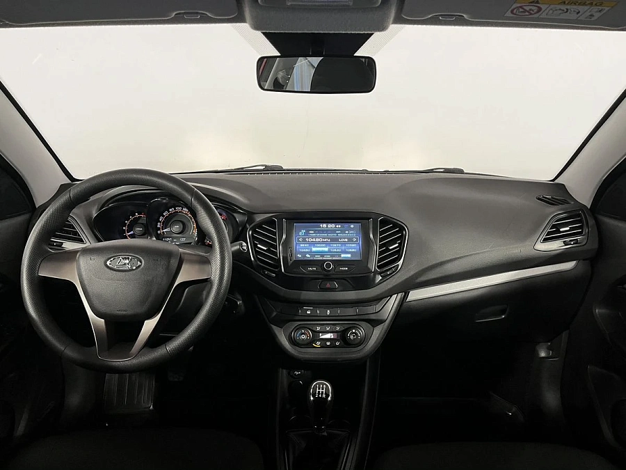 Lada (ВАЗ) Vesta, 2017г., передний привод, механика