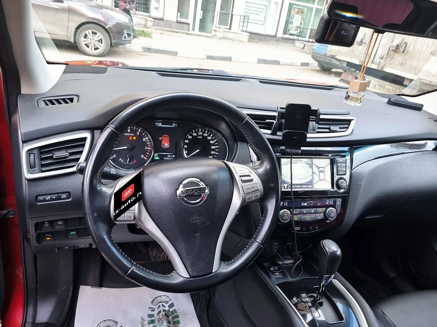 Nissan Qashqai, 2016г., передний привод, вариатор