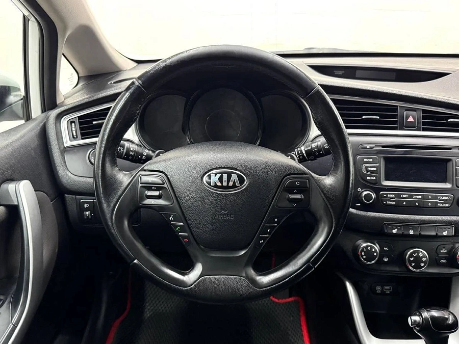 Kia Ceed, 2018г., передний привод, автомат