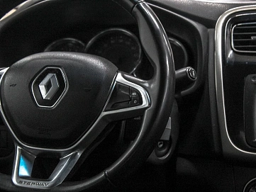 Renault , 2019г., передний привод, автомат