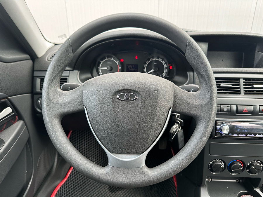 Lada (ВАЗ) , 2018г., передний привод, механика