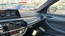 BMW 5 серии, 2018г., задний привод, автомат