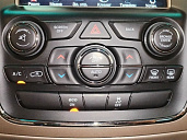Jeep Grand Cherokee, 2013г., передний привод, автомат