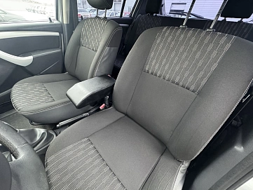 Renault Sandero, 2011г, передний привод, механика