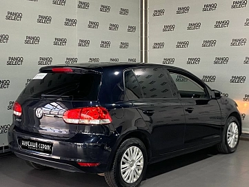 Volkswagen Golf, 2012г, передний привод, механика