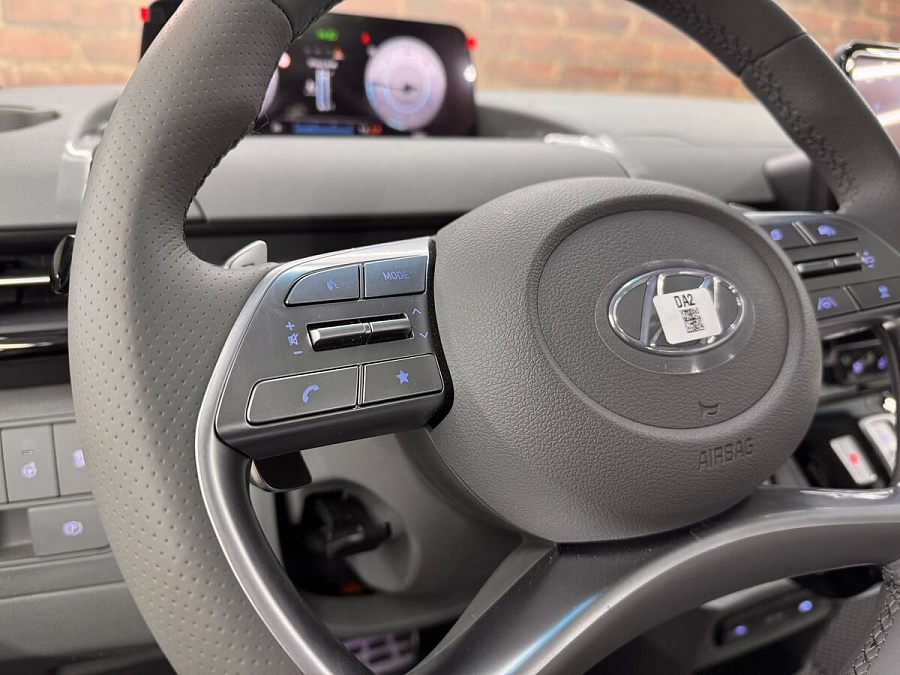 Hyundai Staria, 2023г., полный привод, автомат