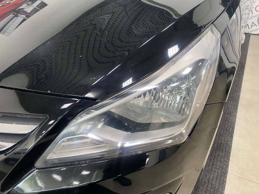 Hyundai Solaris, 2015г., передний привод, механика