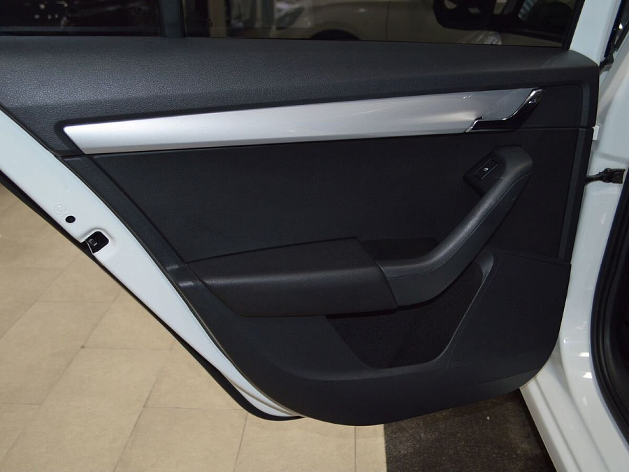 Skoda Octavia, 2016г., передний привод, механика
