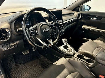 Kia Cerato, 2021г, передний привод, автомат
