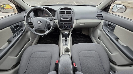 Kia Cerato, 2005г, передний привод, автомат