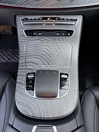 Mercedes-Benz E-Класс, 2022г, полный привод, автомат