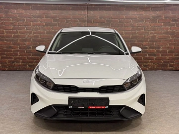 Kia Cerato, 2022г, передний привод, автомат