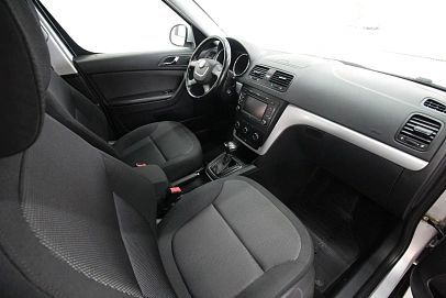 Skoda Yeti, 2012г, полный привод, робот