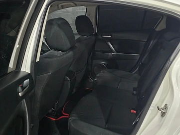 Mazda 3, 2012г, передний привод, автомат