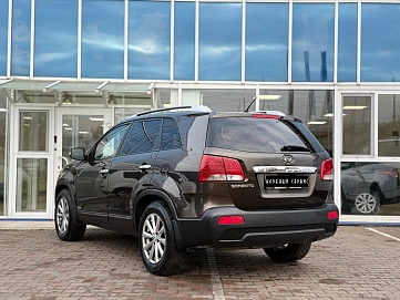 Kia Sorento, 2011г, полный привод, автомат