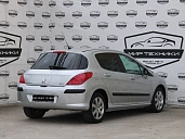 Peugeot 308, 2008г., передний привод, автомат