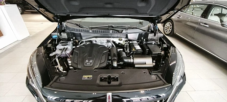 Hongqi HS3, 2025г, передний привод, робот