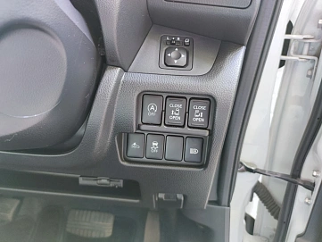 Nissan Dayz Roox, 2016г, передний привод, вариатор