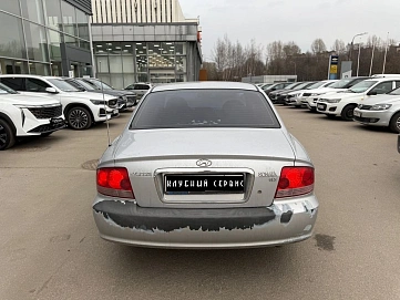 Hyundai Sonata, 2006г, передний привод, механика