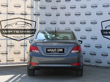Hyundai Solaris, 2015г, передний привод, механика