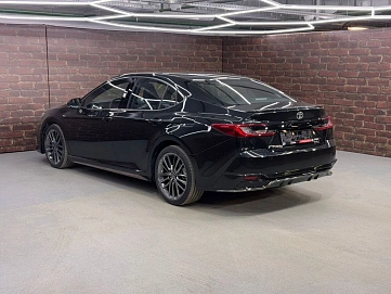 Toyota Camry, 2024г, передний привод, вариатор