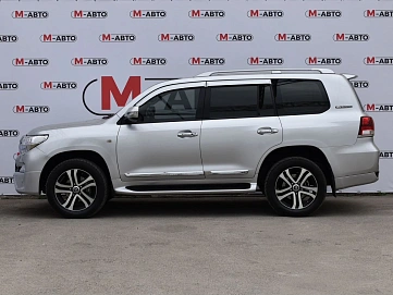 Toyota Land Cruiser, 2011г, полный привод, автомат