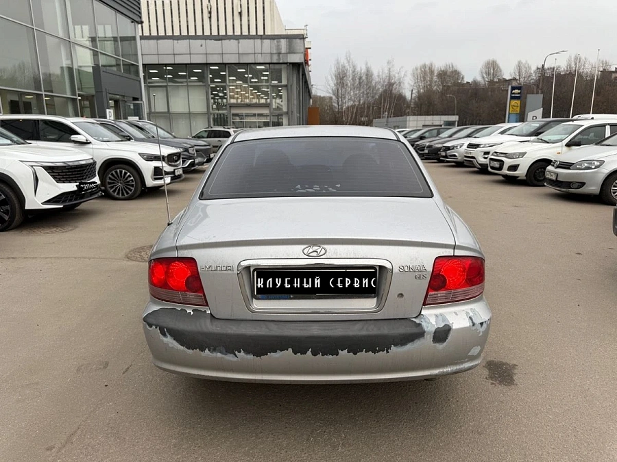 Hyundai Sonata, 2006г., передний привод, механика