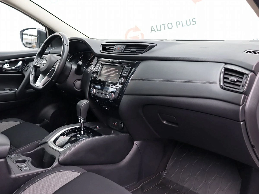 Nissan Qashqai, 2021г., передний привод, вариатор