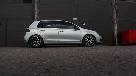 Volkswagen Golf, 2011г, передний привод, робот